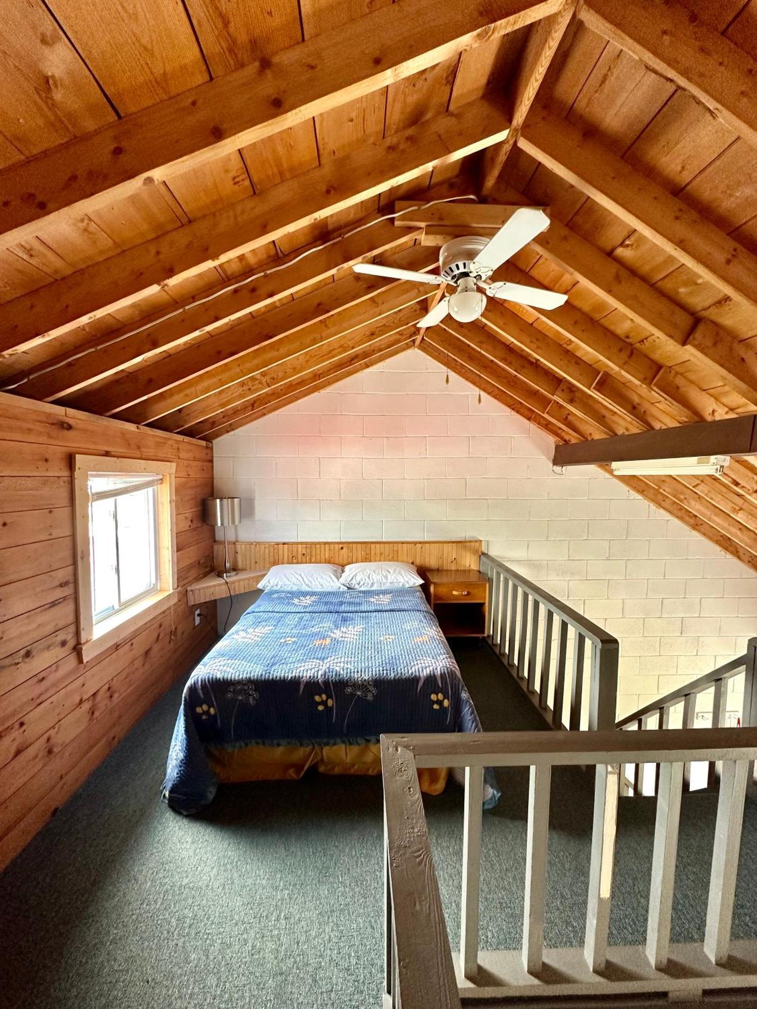 The Waterfront Motel Grand Barachois Экстерьер фото